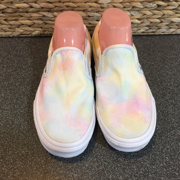 Vans Tie-Dye Slip-On Flats Unisex - Picture 1 of 14